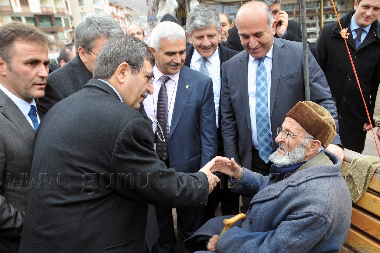Çevre ve Şehircilik Bakanı İdris Güllüce Gümüşhane'de 12
