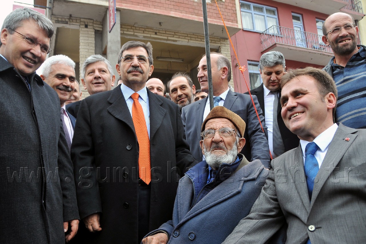 Çevre ve Şehircilik Bakanı İdris Güllüce Gümüşhane'de 14