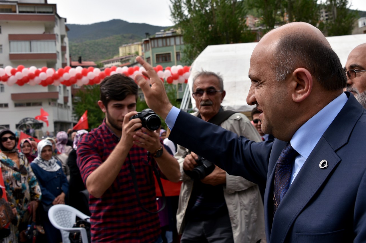 Bakan Işık Torul ve Şiran'da 1