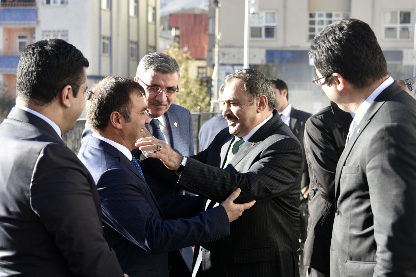 Bakan Eroğlu AK Parti teşkilatını ziyaret etti 8