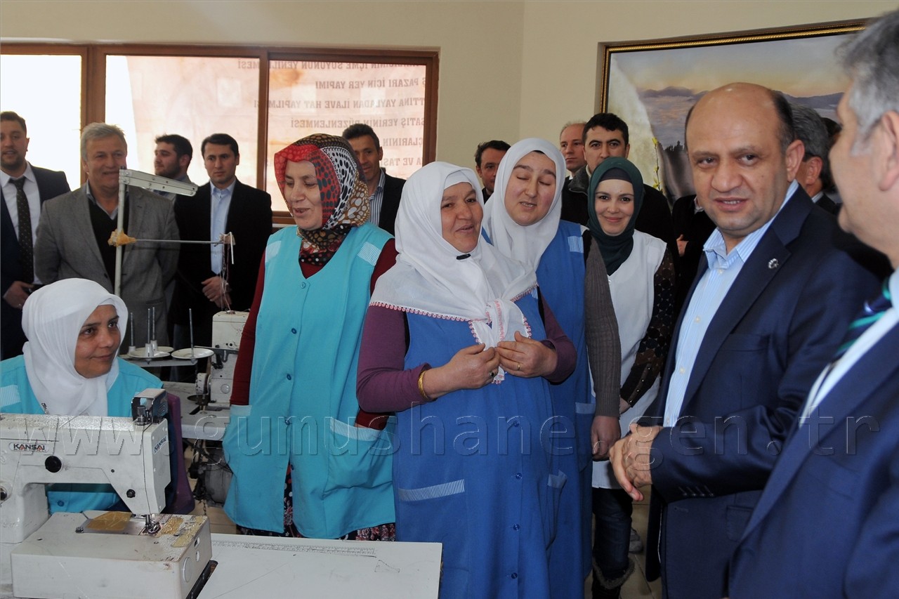 Bakan Işık Gümüşhane'de 2