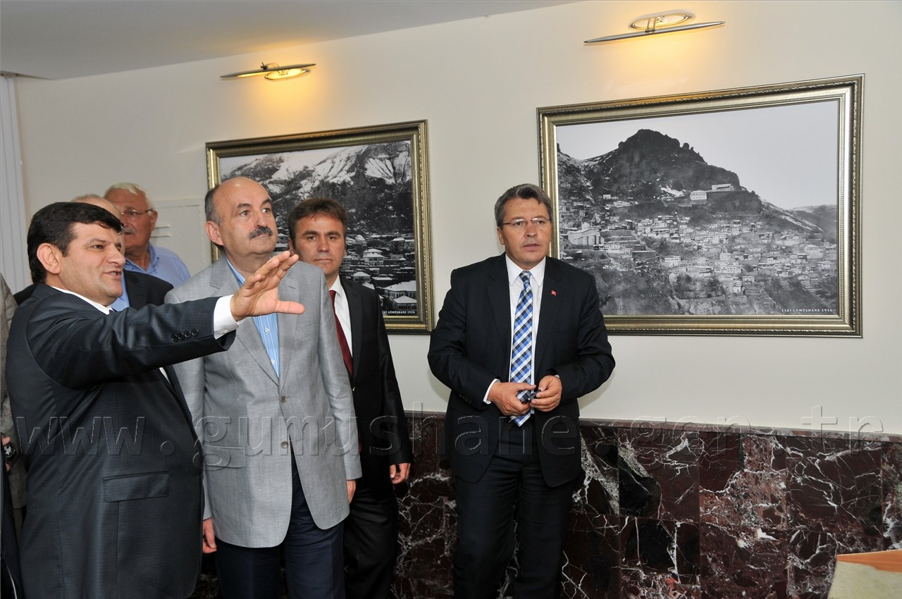 Sağlık Bakanı Dr. Mehmet Müezzinoğlu Gümüşhane'de 3