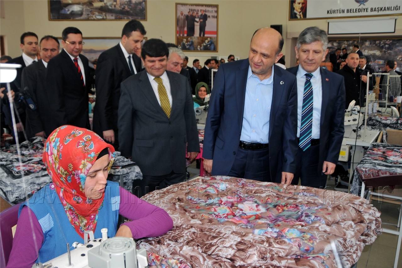 Bakan Işık Gümüşhane'de 3