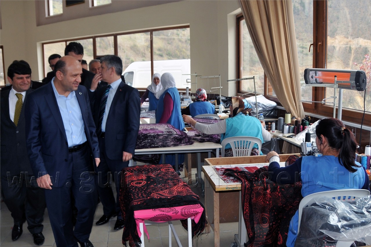 Bakan Işık Gümüşhane'de 5