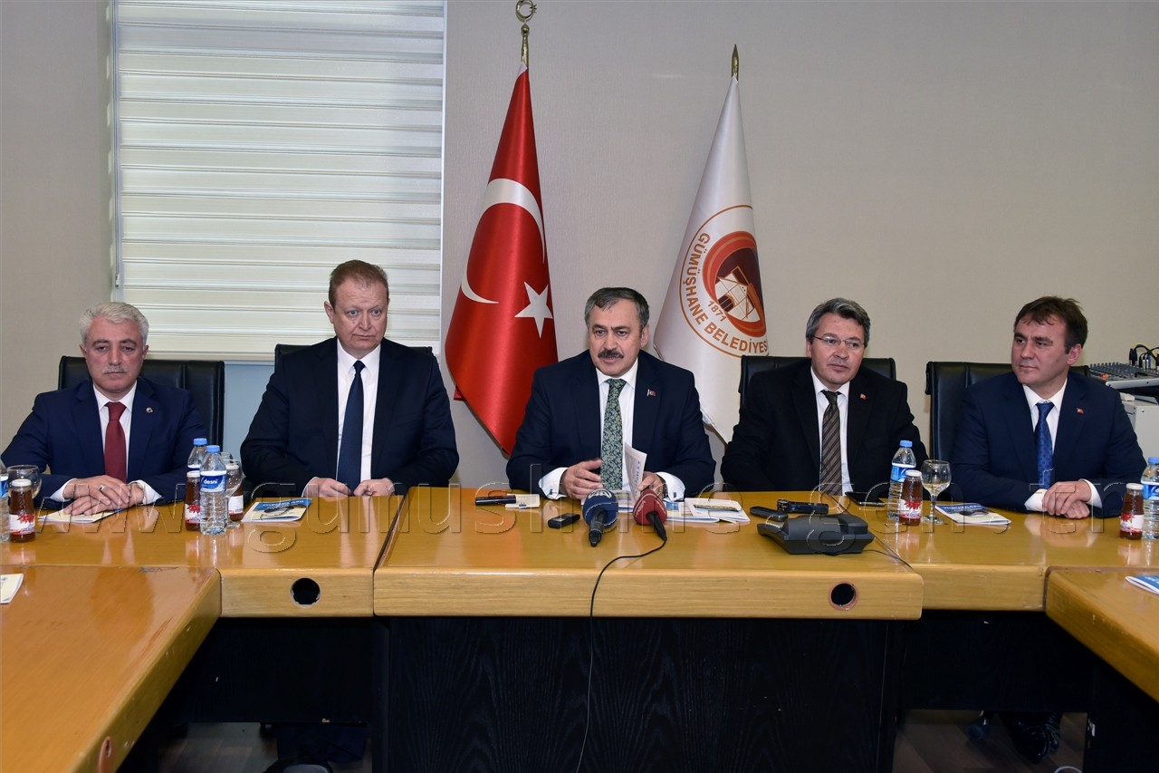 Orman ve Su İşleri Bakanı Veysel Eroğlu Gümüşhane'de 6