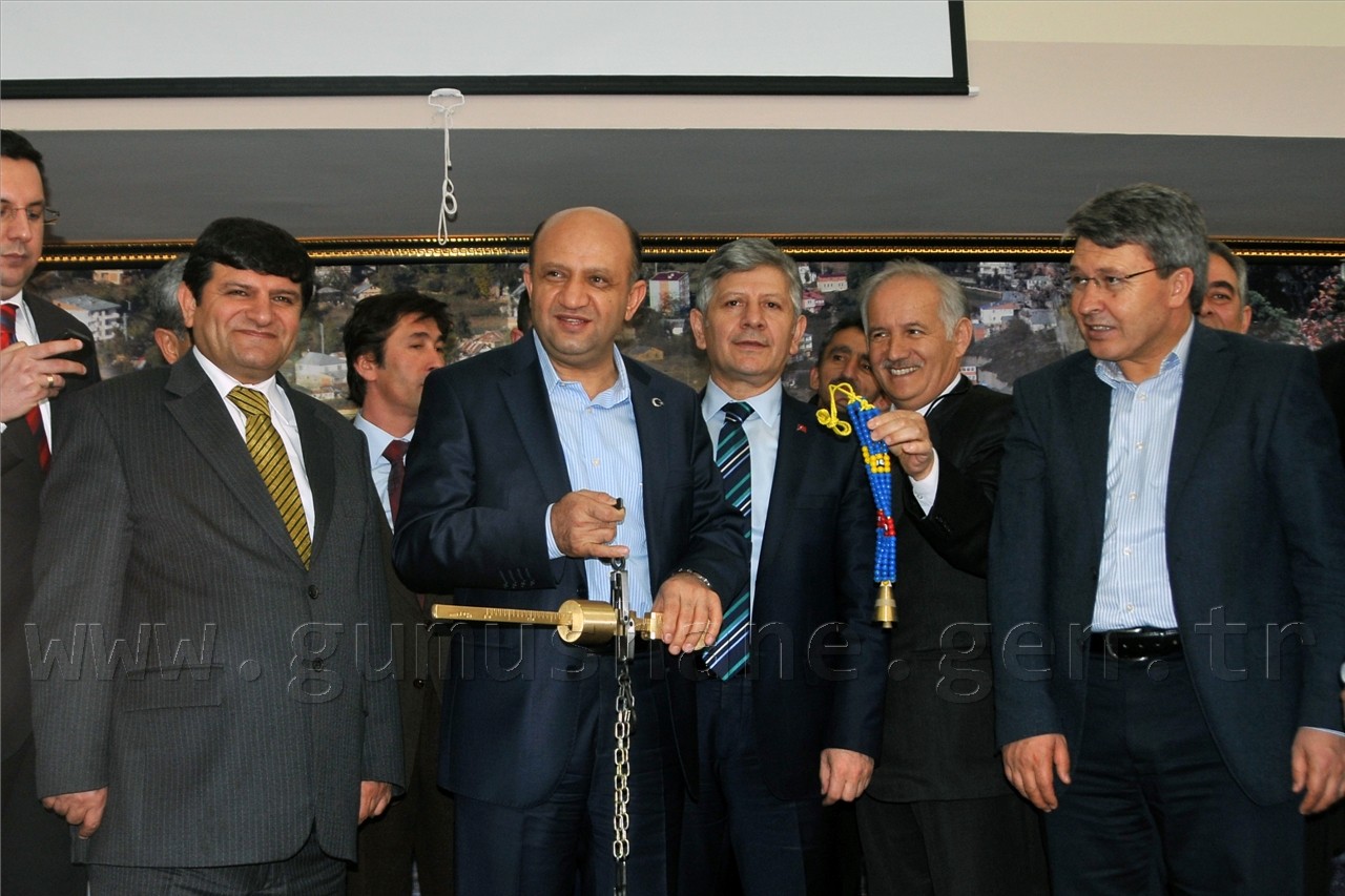 Bakan Işık Gümüşhane'de 6