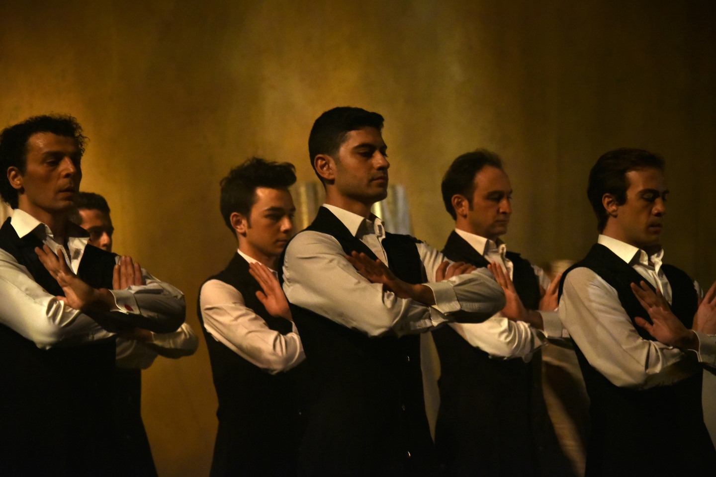 Güldestan Balesi Gümüşhane'de sahnelendi 10