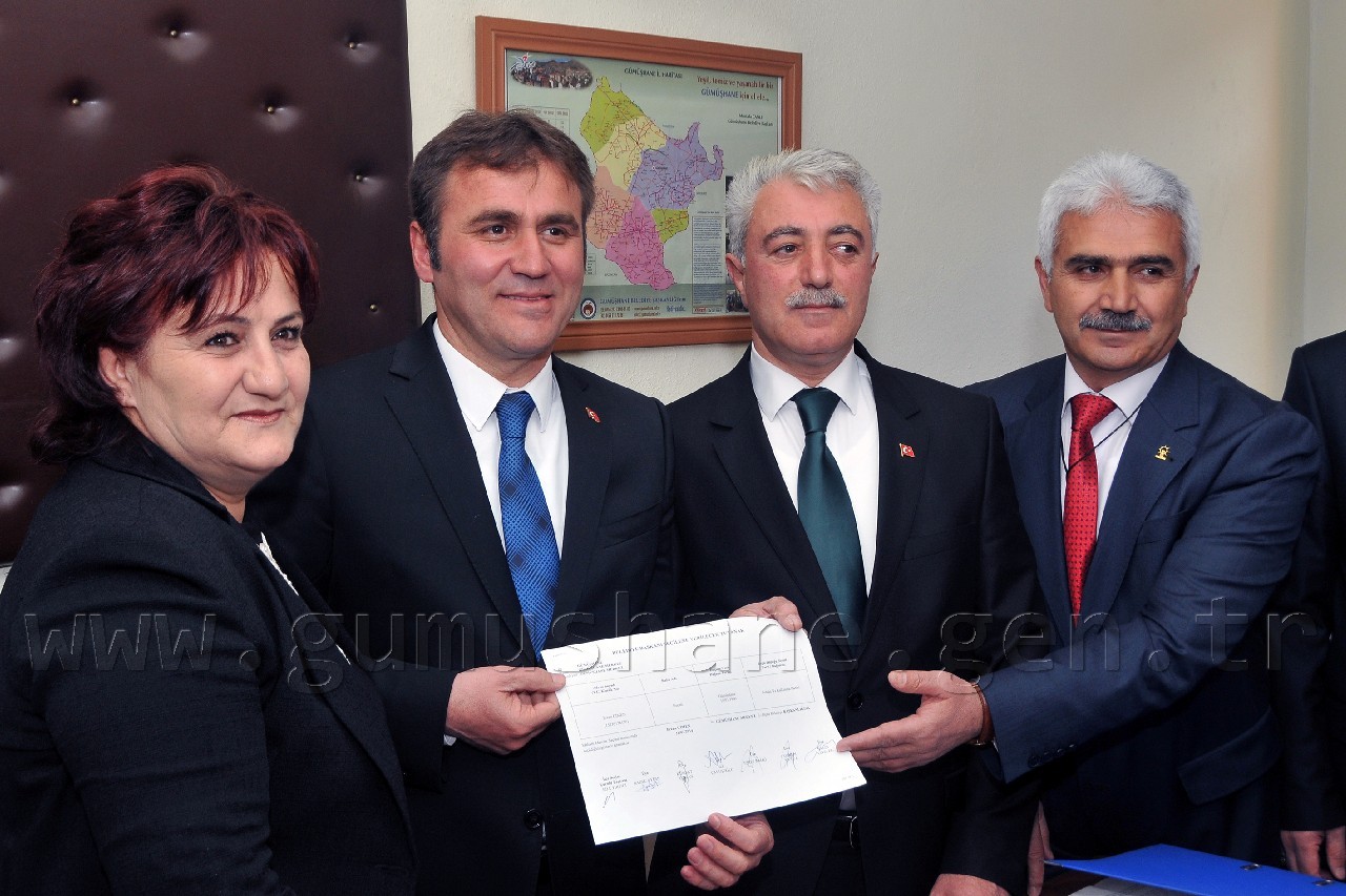 Gümüşhane Belediyesinde Devir Teslim Töreni Yapıldı 1