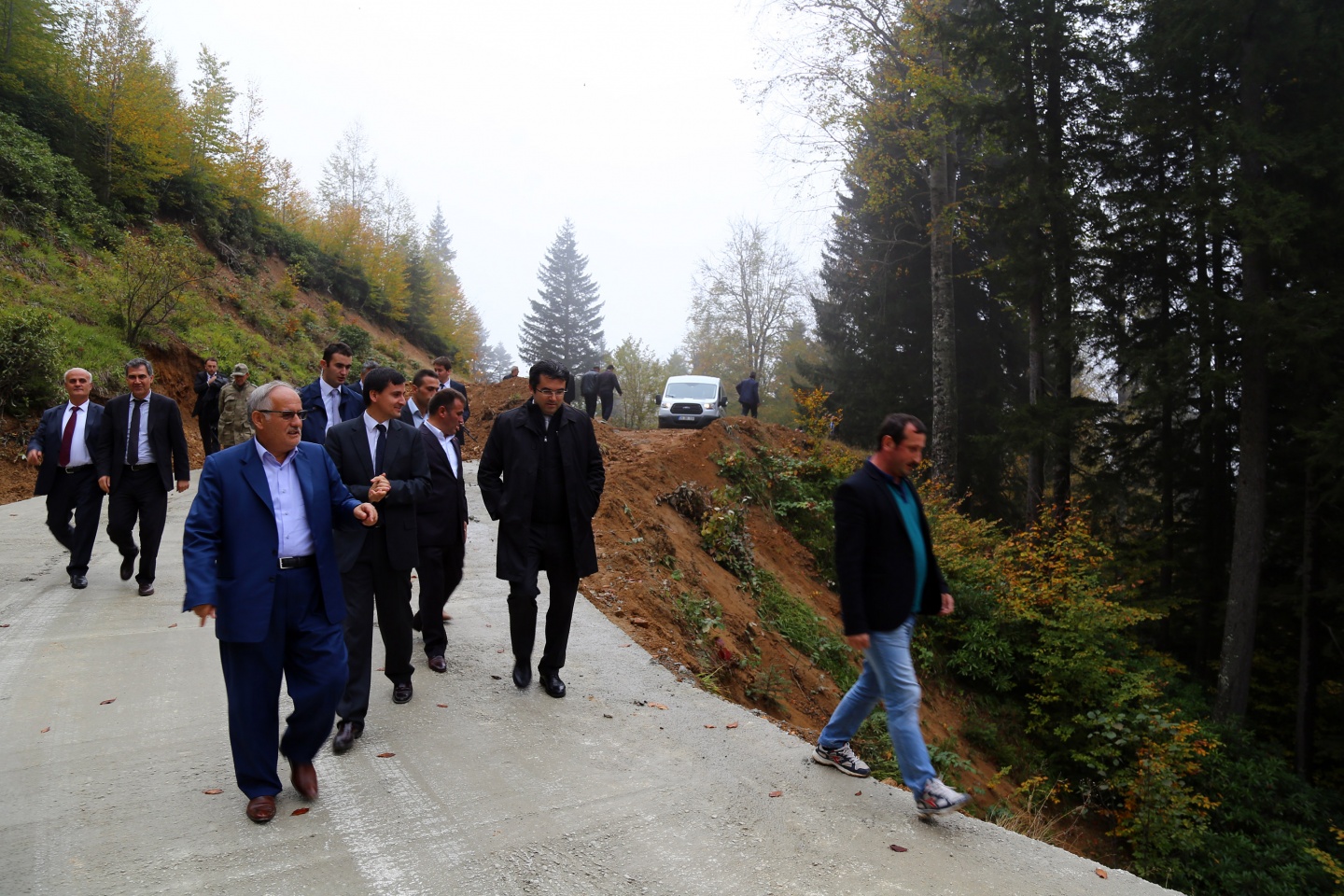 Güvende ve Erikbeli yolunda hummalı çalışma 3