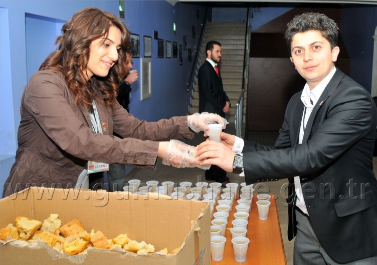 Çanakkale Hoşaf ve Kuru Ekmek'le Anıldı 1