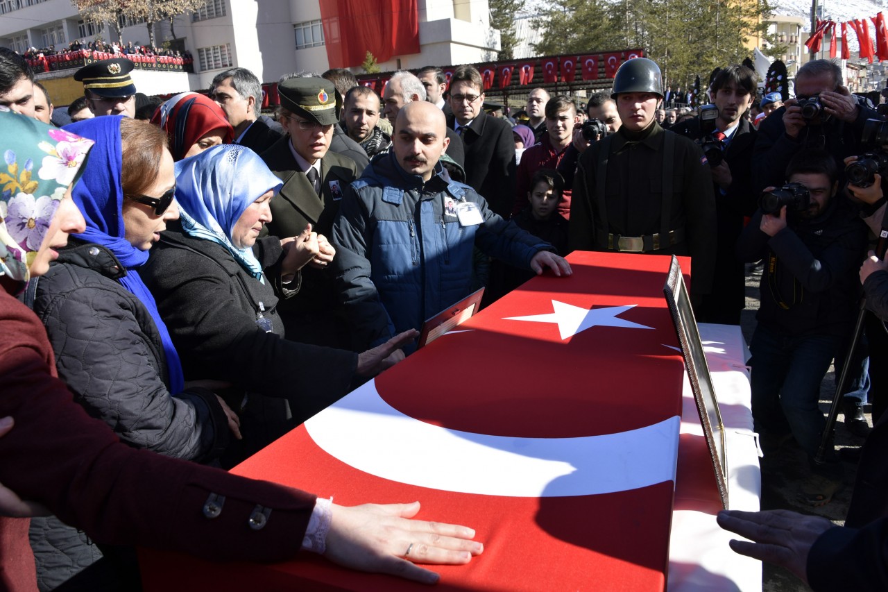 Gümüşhane gül yüzlü şehidini uğurladı 8