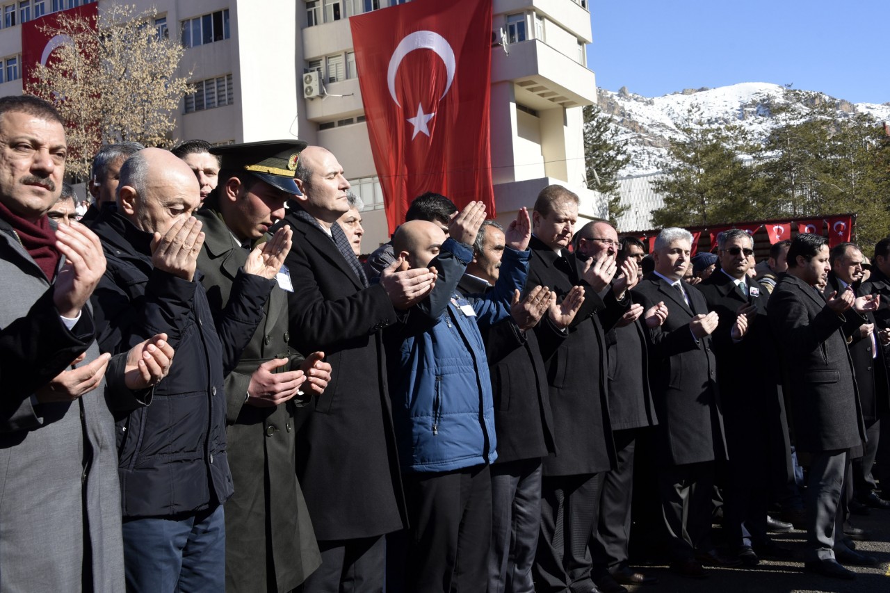 Gümüşhane gül yüzlü şehidini uğurladı 19