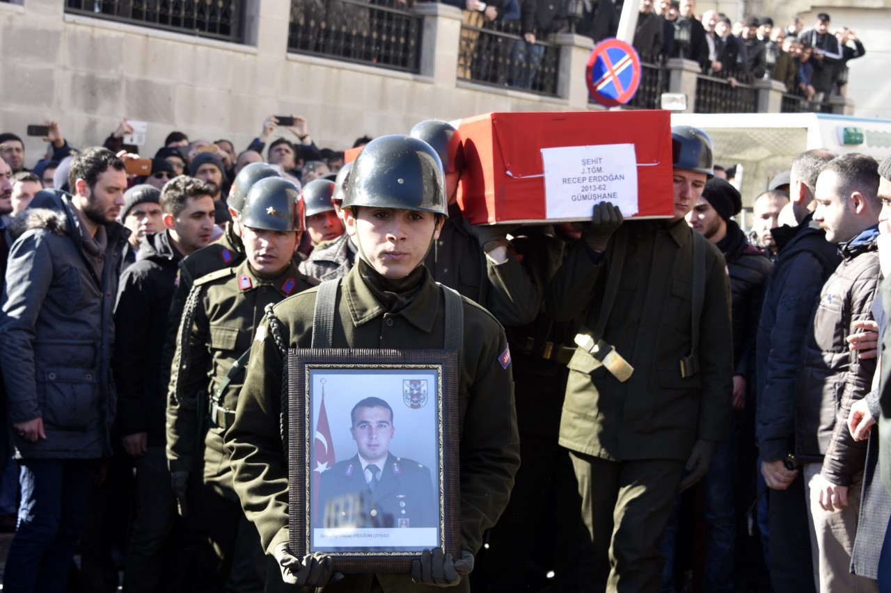 Gümüşhane gül yüzlü şehidini uğurladı 4
