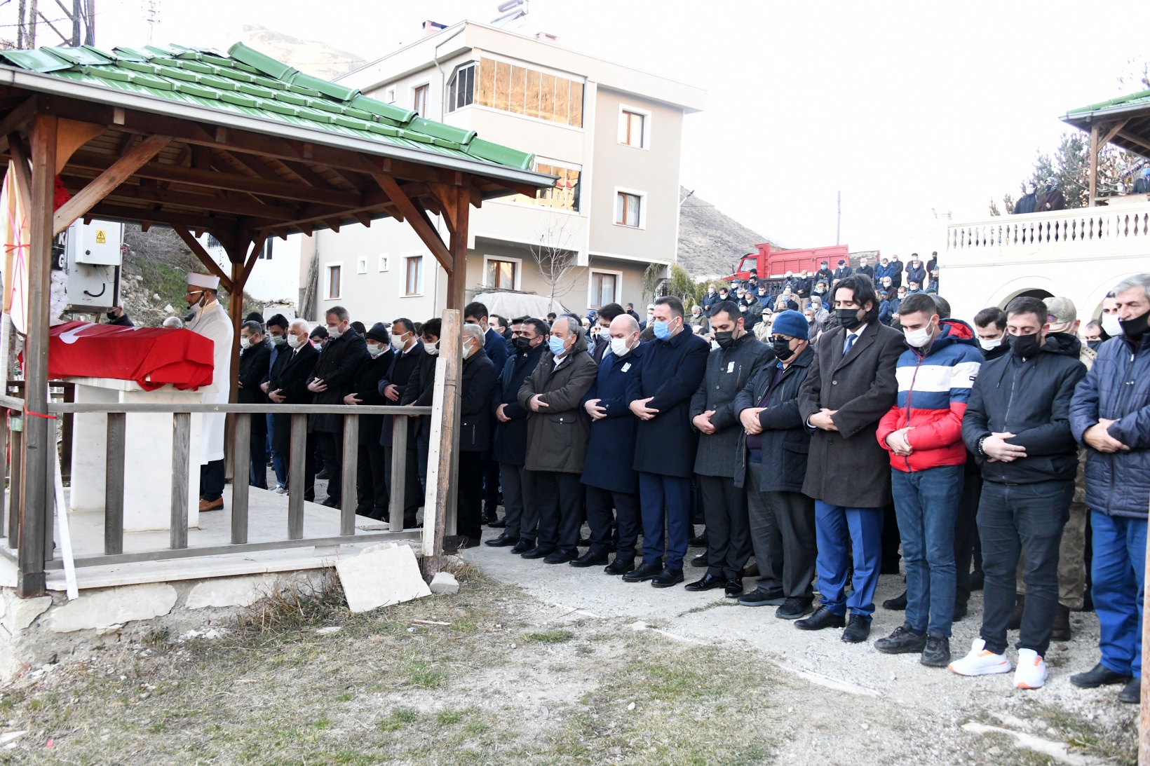 Hakim Ümit Demirhan son yolculuğuna uğurlandı 3