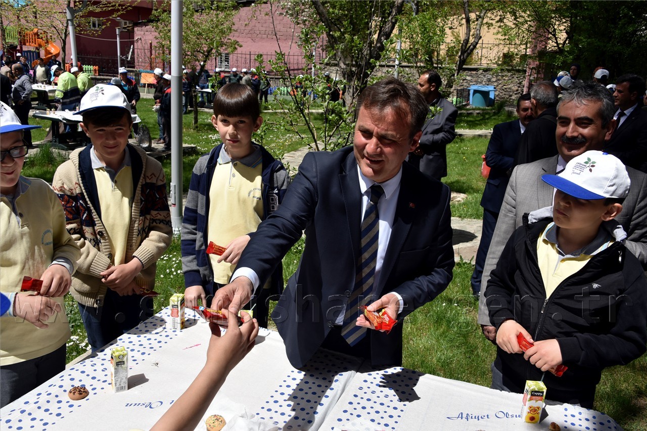 Gümüşhane’de Çevre Yürüyüşü Yapıldı 11
