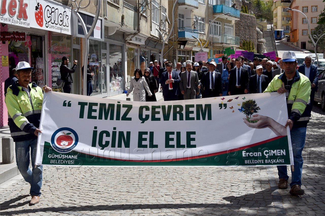 Gümüşhane’de Çevre Yürüyüşü Yapıldı 2