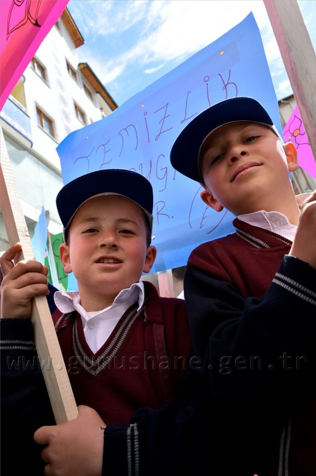 Gümüşhane’de Çevre Yürüyüşü Yapıldı 7