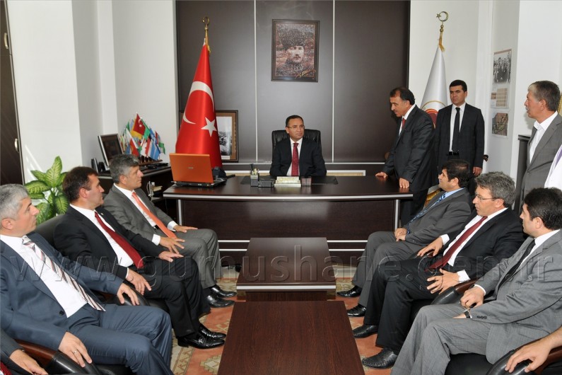 Başbakan Yardımcısı Bekir Bozdağ Gümüşhane'de 10
