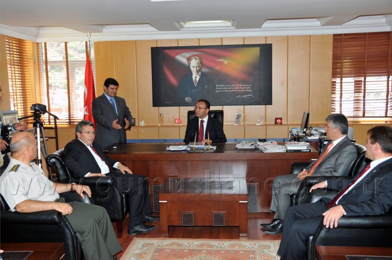 Başbakan Yardımcısı Bekir Bozdağ Gümüşhane'de 5