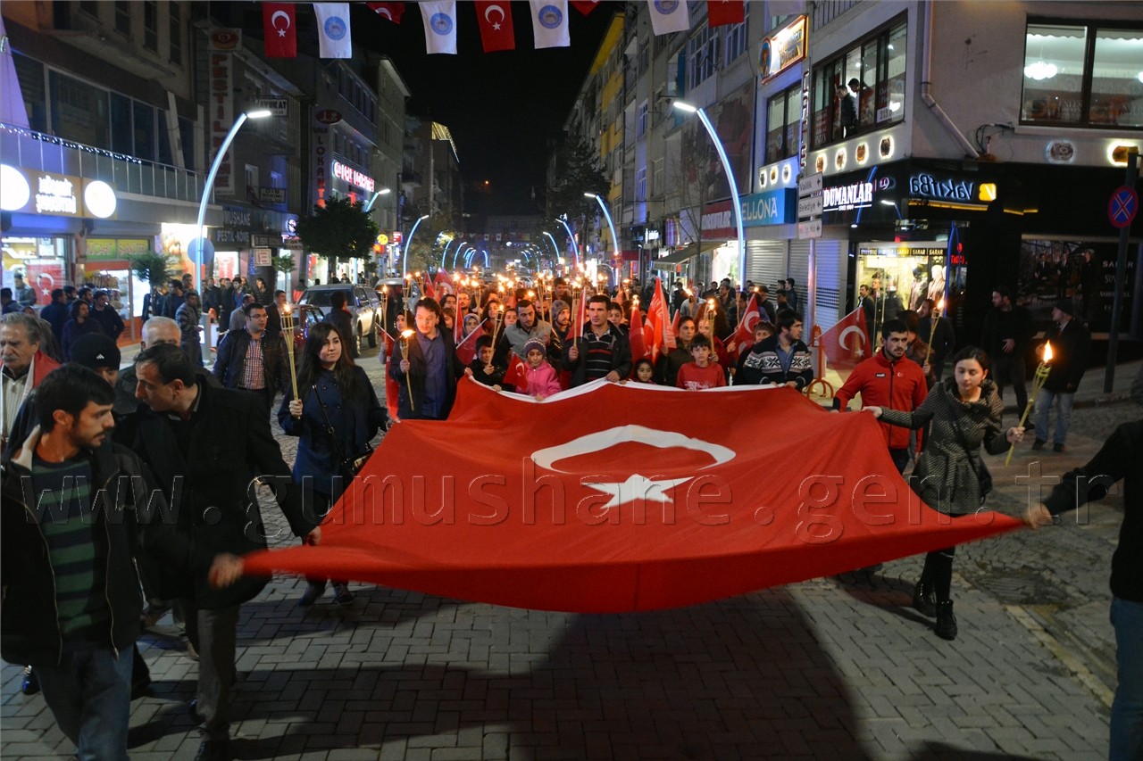CHP'den Meşaleli 29 Ekim Yürüyüşü 6