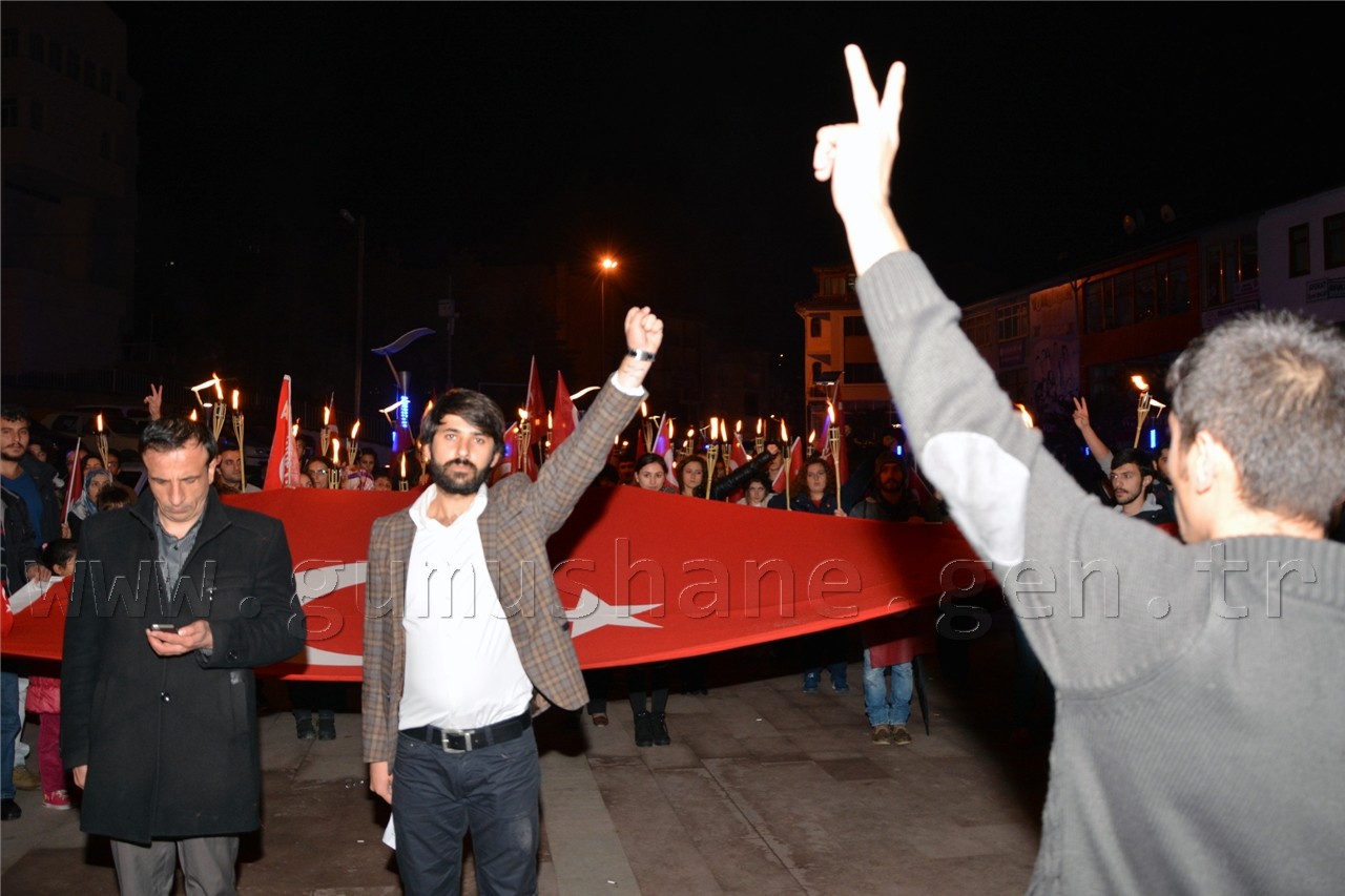 CHP'den Meşaleli 29 Ekim Yürüyüşü 9