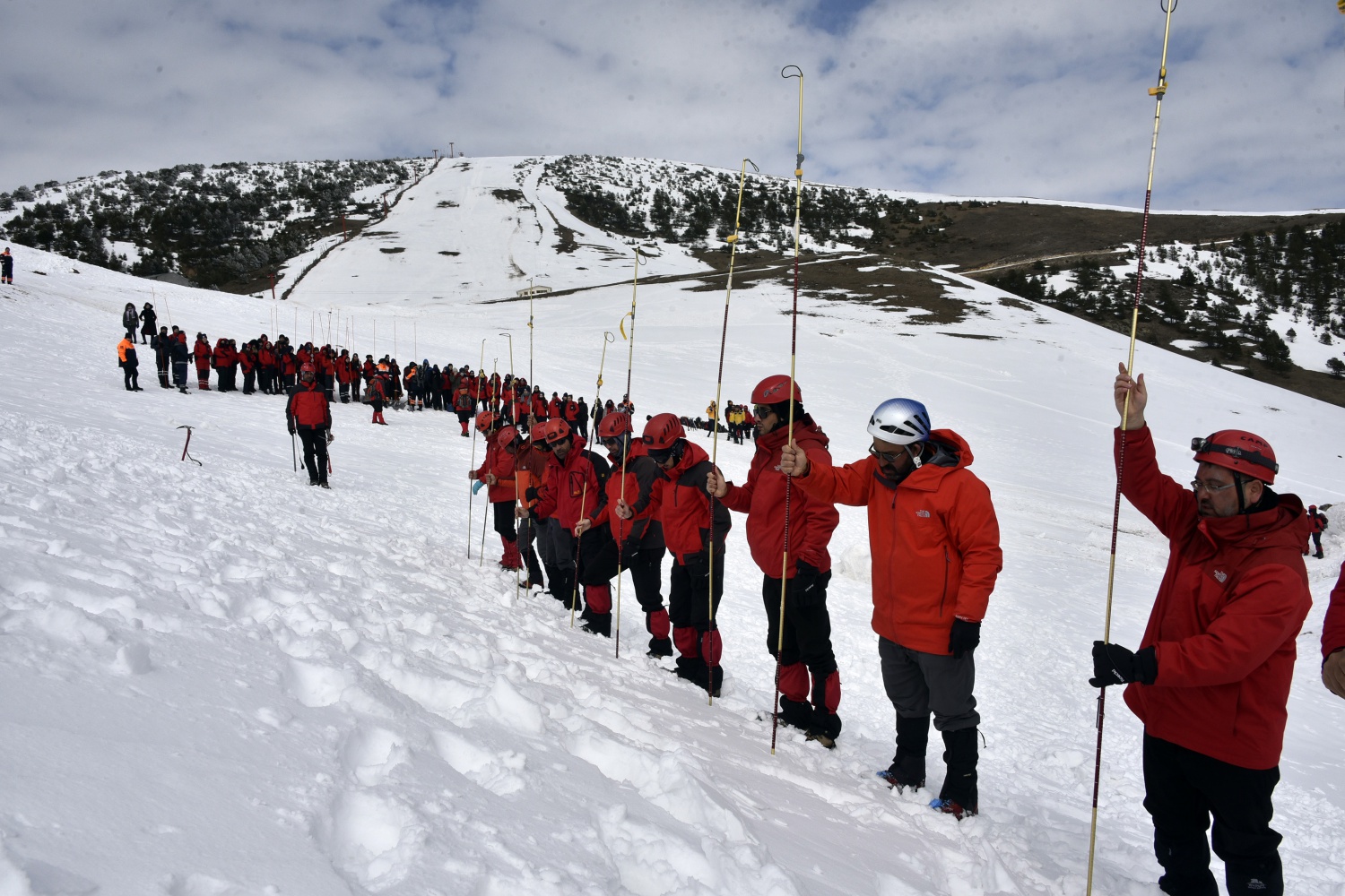 Zigana Dağında 100 personelle çığ tatbikatı 63