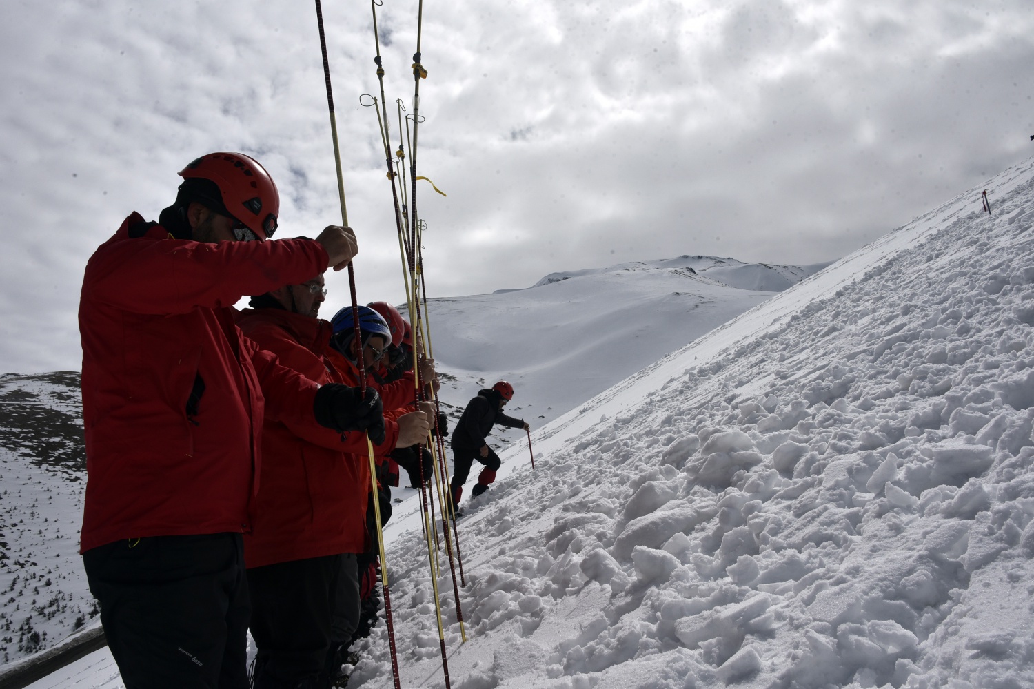 Zigana Dağında 100 personelle çığ tatbikatı 50