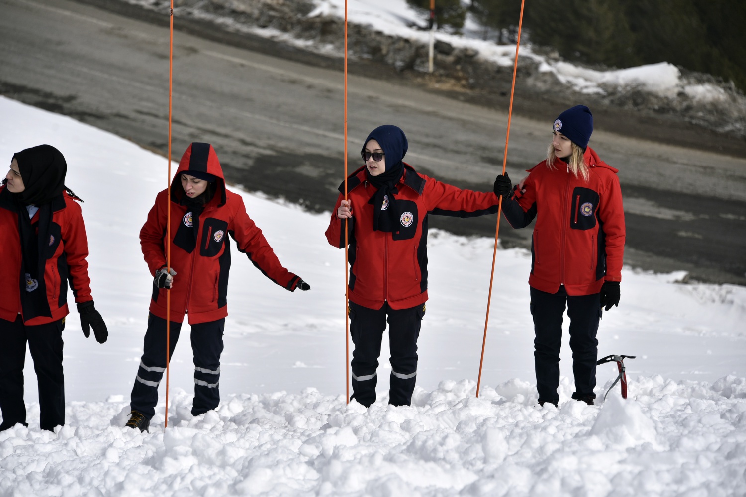 Zigana Dağında 100 personelle çığ tatbikatı 12