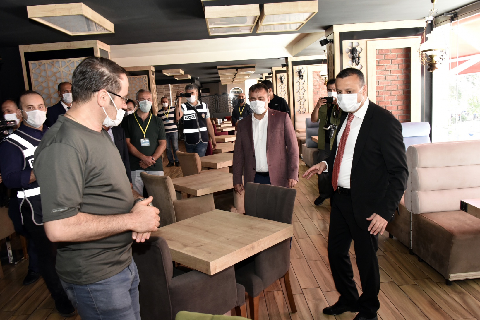 Gümüşhane’de geniş kapsamlı koronavirüs denetimi yapıldı 36