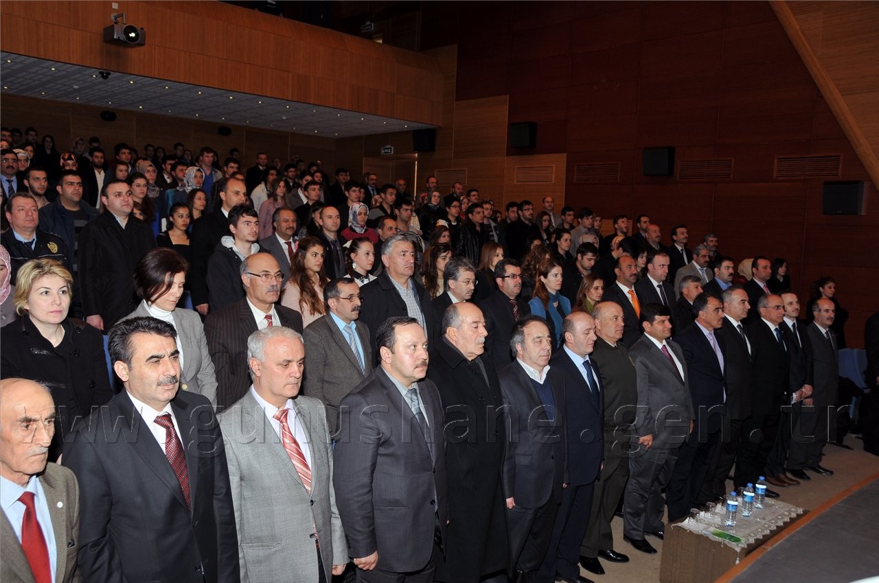 Gümüşhane'de Deprem Konferansı 1