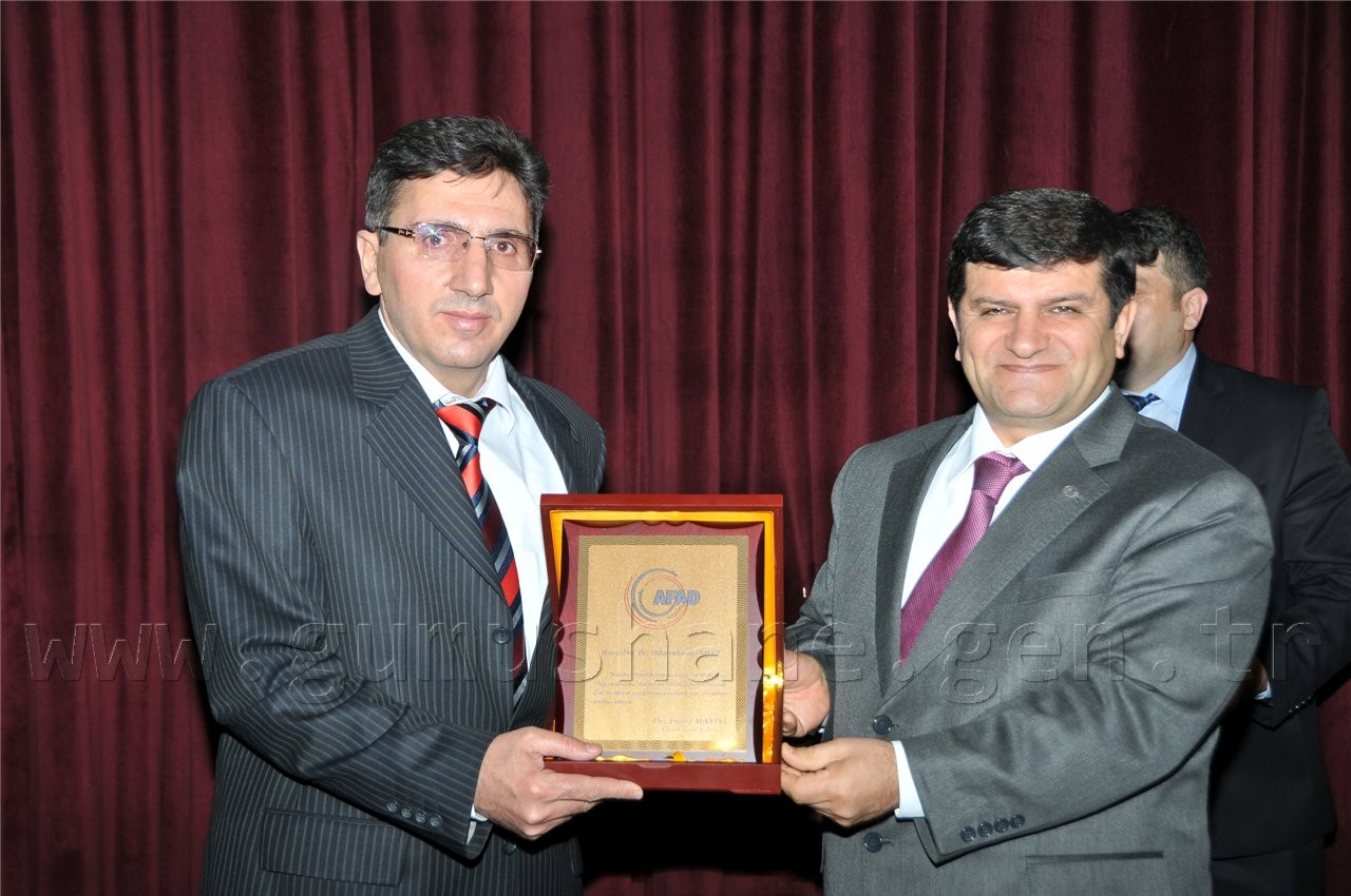 Gümüşhane'de Deprem Konferansı 14