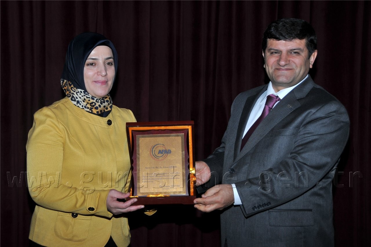 Gümüşhane'de Deprem Konferansı 15