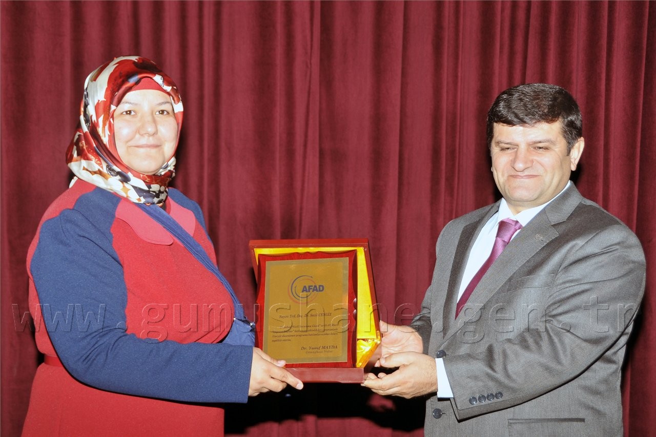Gümüşhane'de Deprem Konferansı 16