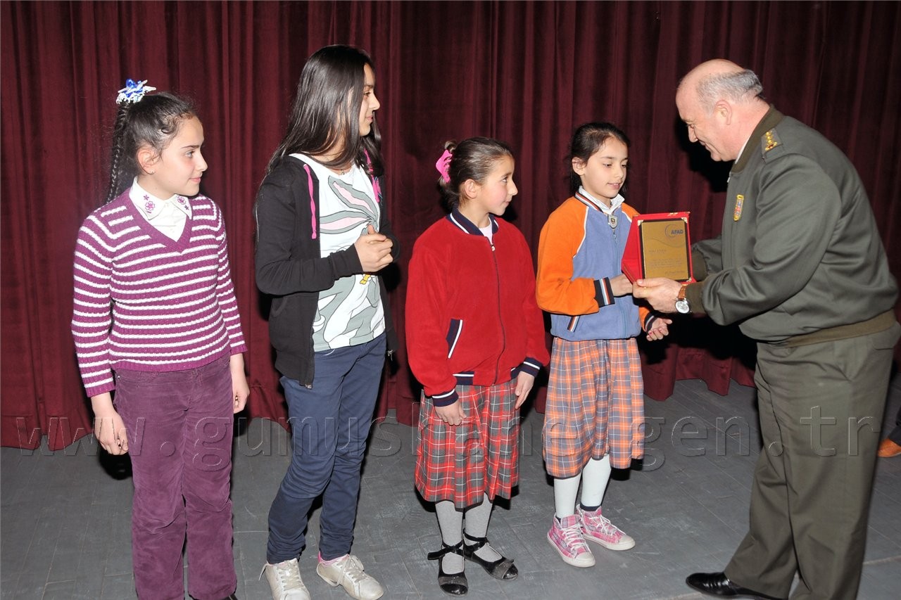 Gümüşhane'de Deprem Konferansı 17