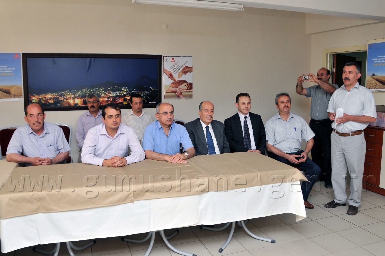 Bayat Ekmekten Yemek Yapma Yarışması Düzenlendi 3