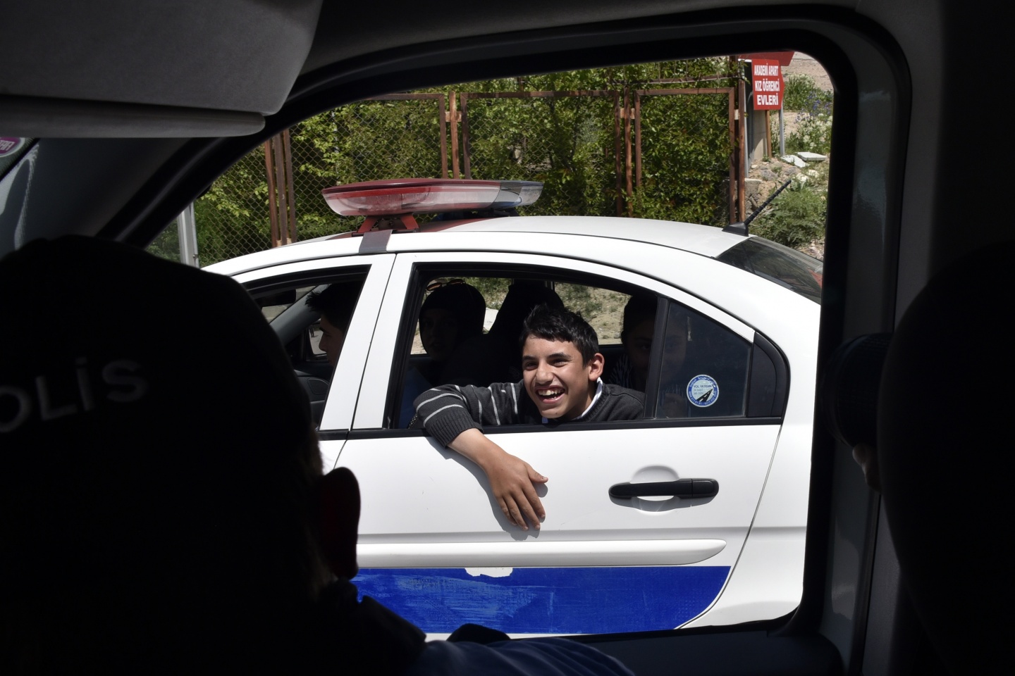 Gümüşhane Emniyeti özel çocukları sevindirdi 38