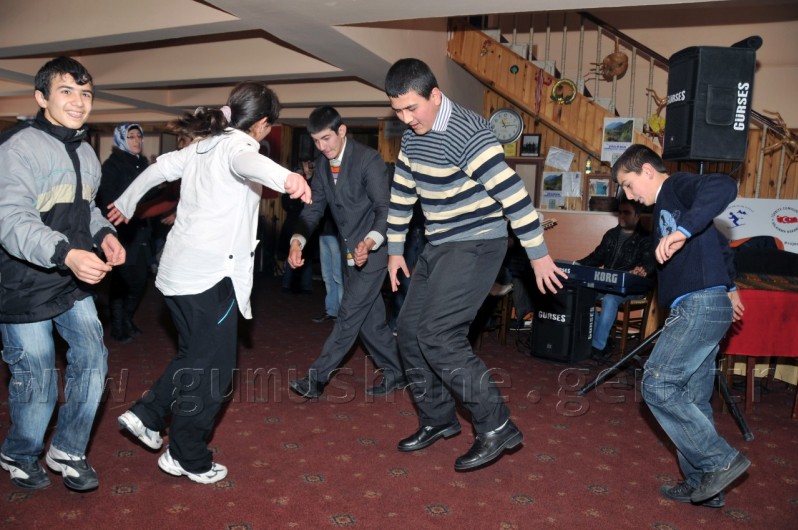 1. Zigana Engelliler Kış Şenliği Yapıldı 2