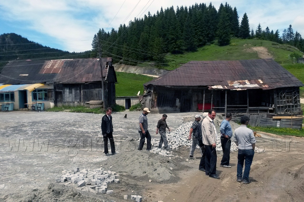 Erikbeli Yaylasında Parke Çalışması Tamamlandı 1