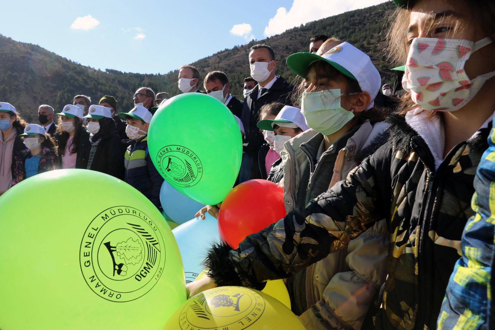 Gümüşhane’de Milli Ağaçlandırma Gününde binlerce fidan toprakla buluştu 18