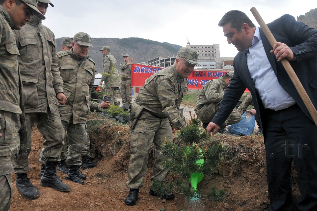 Jandarma, 175.Yılında Bin 175 Fidan Dikti  8