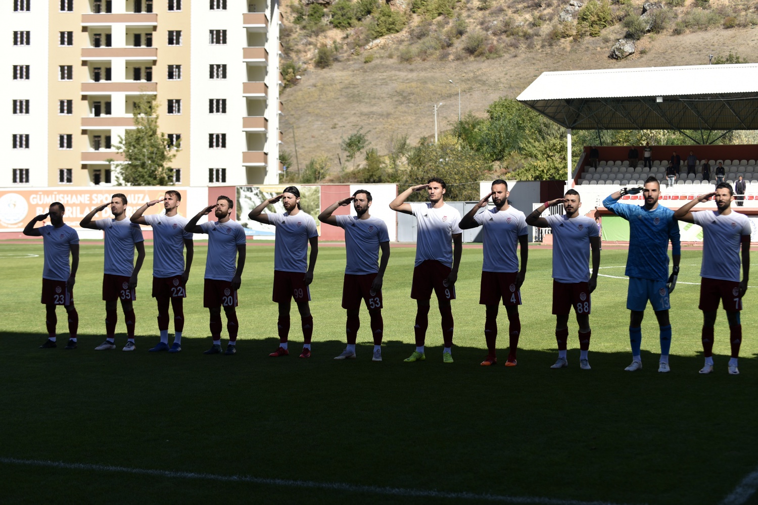 Gümüş son dakikada yıkıldı: 0-1 32