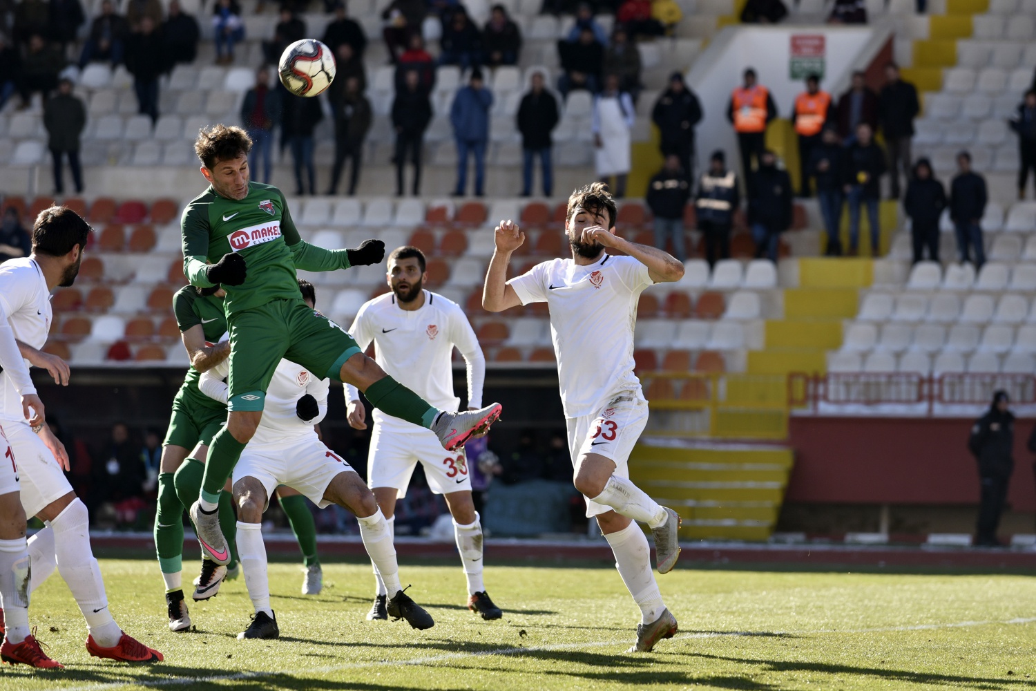 Gümüş kötü başladı: 0-1 27