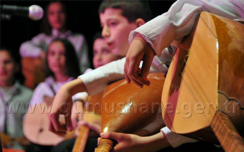 Genç Ozanlar Korosu Gümüşhane'de 3