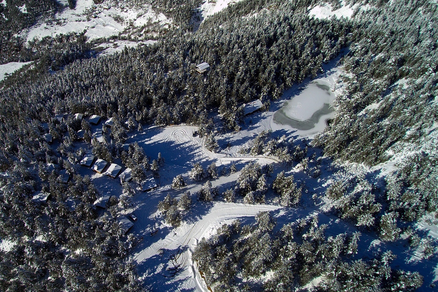 Limni Gölü Tabiat Parkı yazın güzel, kışın başka güzel 17