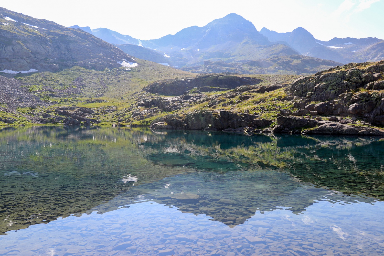 Yüksek zirvelerin cenneti: Artabel Gölleri Tabiat Parkı 26