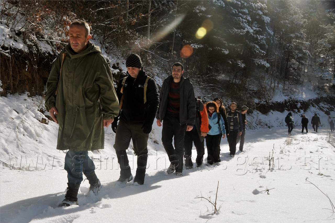 Gümüşhaneli Dağcılar Kelkit'te Yürüyüş Düzenledi 2