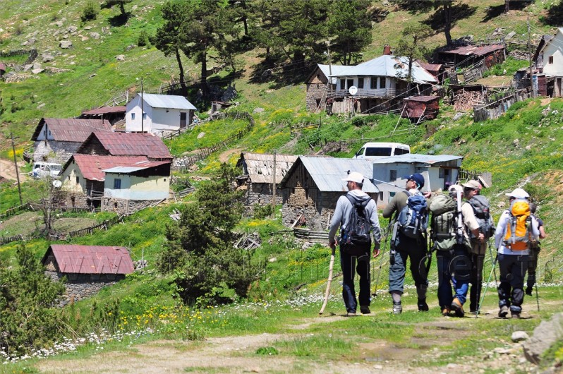 Gümüşhaneli Dağcılar 'Koşabiliyorken Koş' Projesi İçin Yürüdü 5
