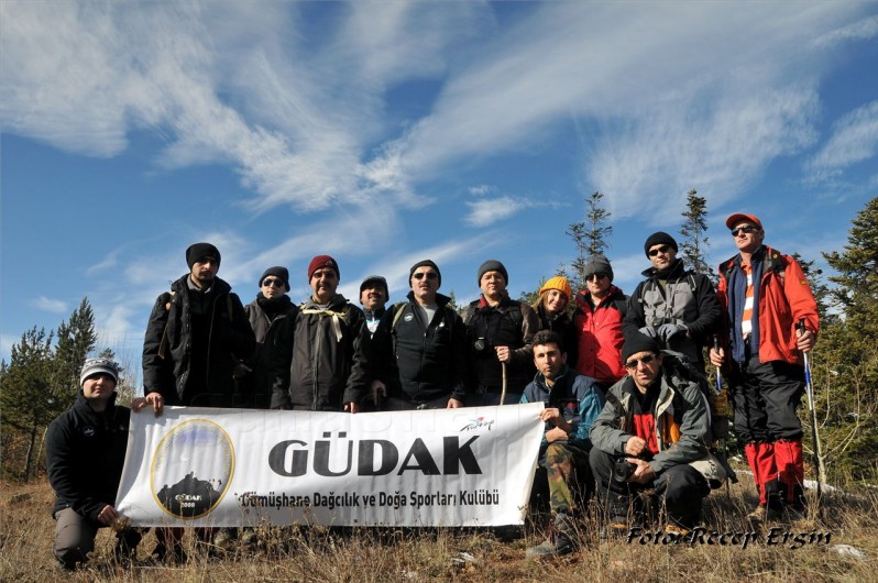 Gümüşhaneli Dağcılar Karanlıkdere'de 5