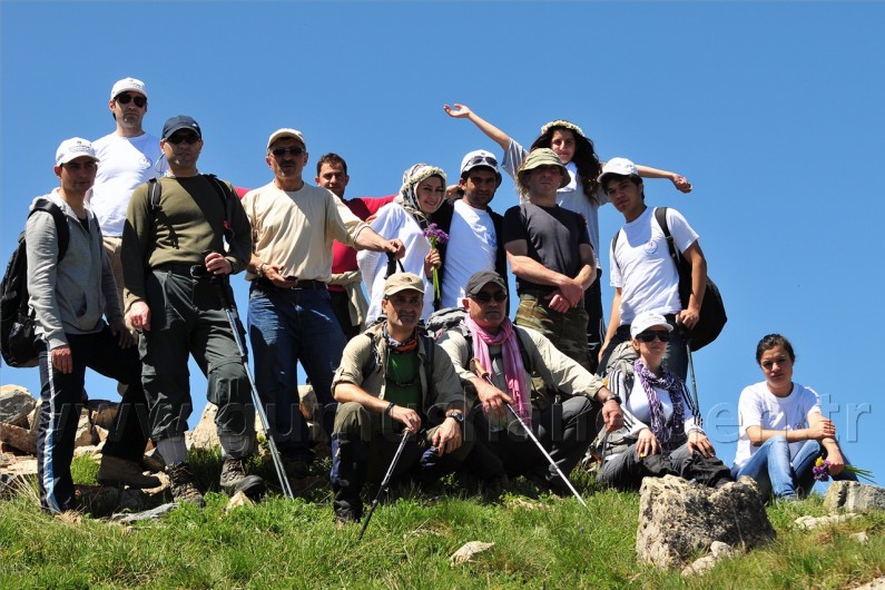Gümüşhaneli Dağcılar 'Koşabiliyorken Koş' Projesi İçin Yürüdü 4