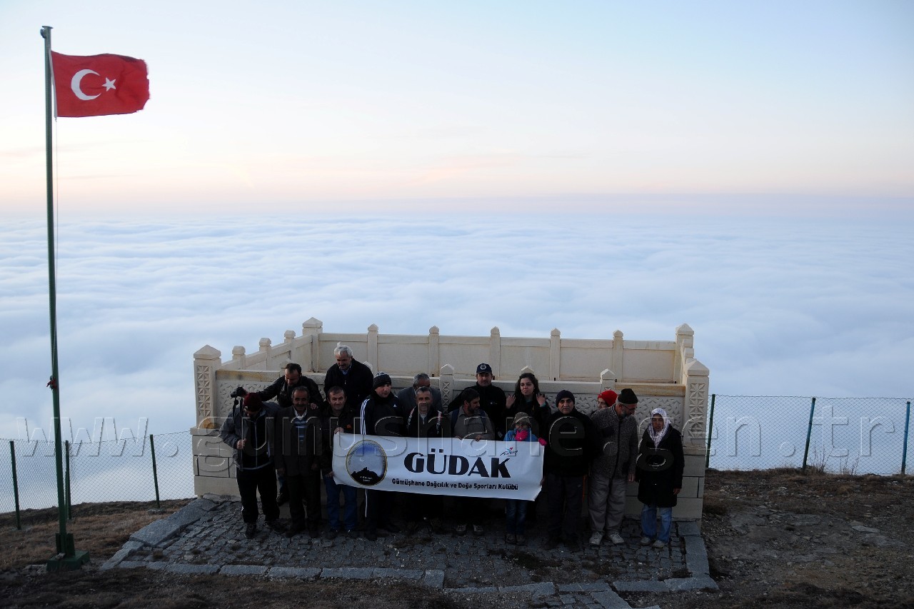 Gümüşhaneli Dağcılar Barış İçin Yürüdü 1